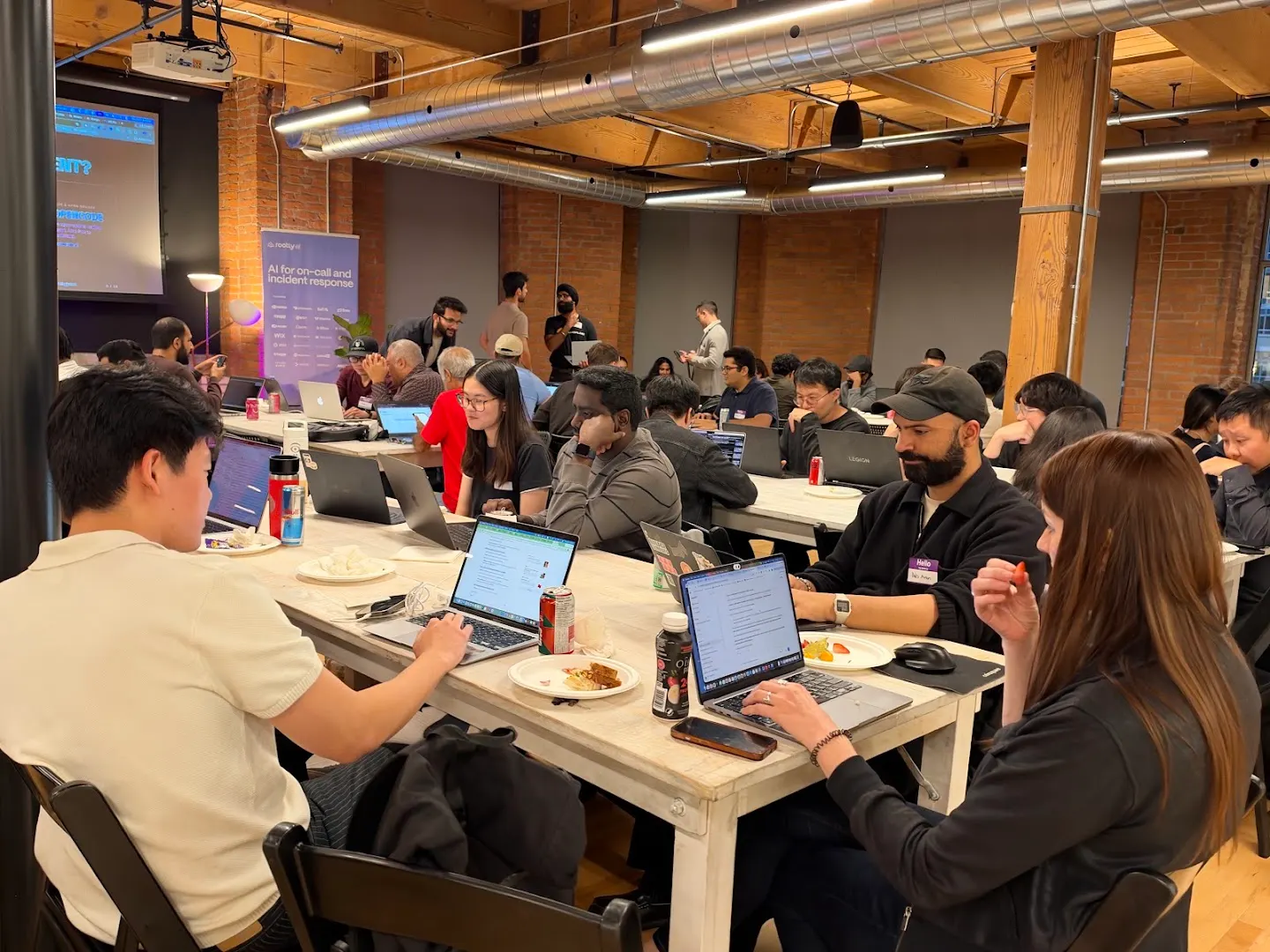 The audience gathered for the event at Cloudflare x Rootly (photo 5)